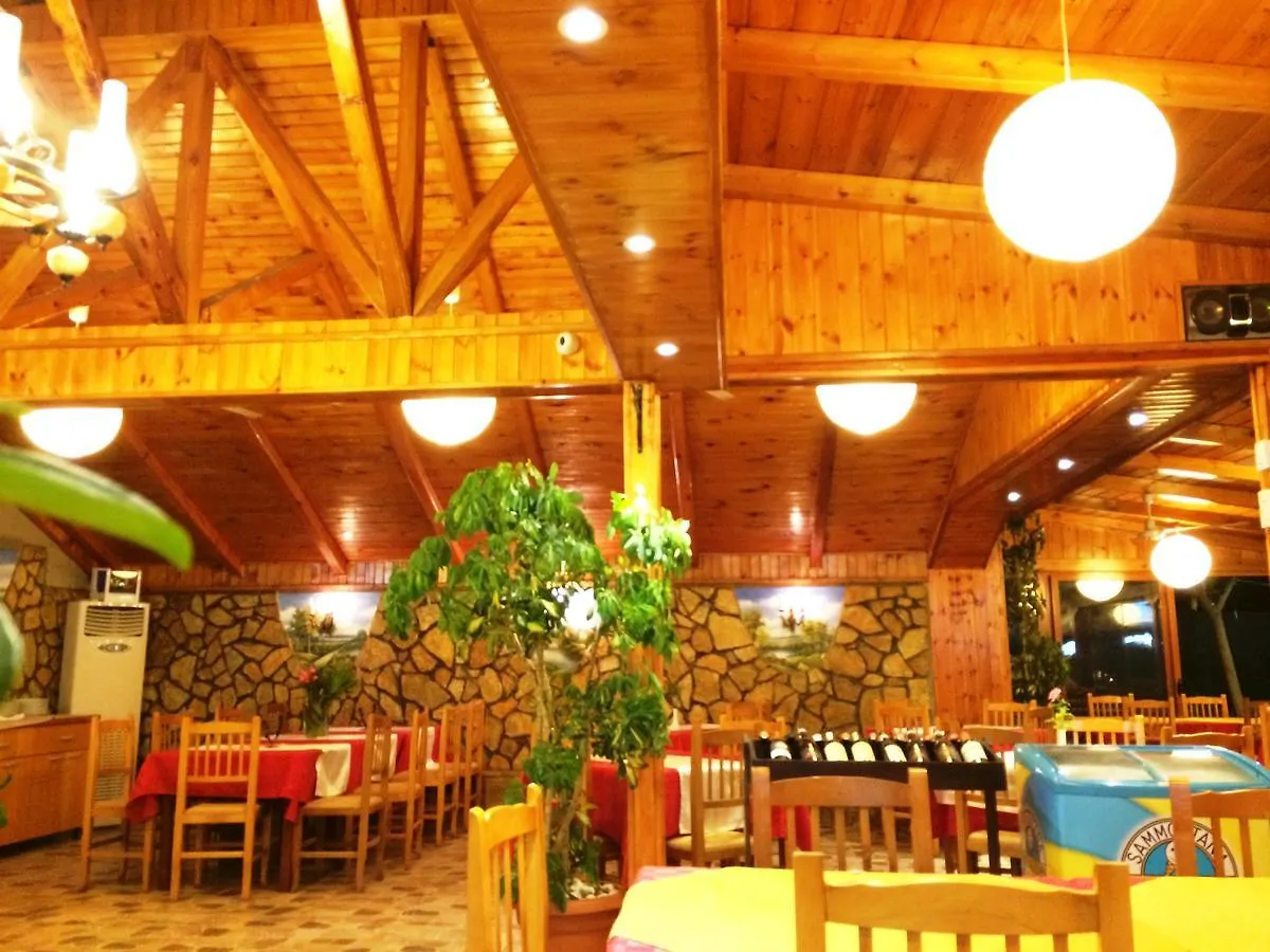 Hotel Ramosaco, Radhime, Vlore