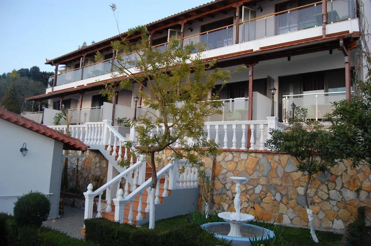 Hotel Ramosaco Radhimë 3*,  Albania