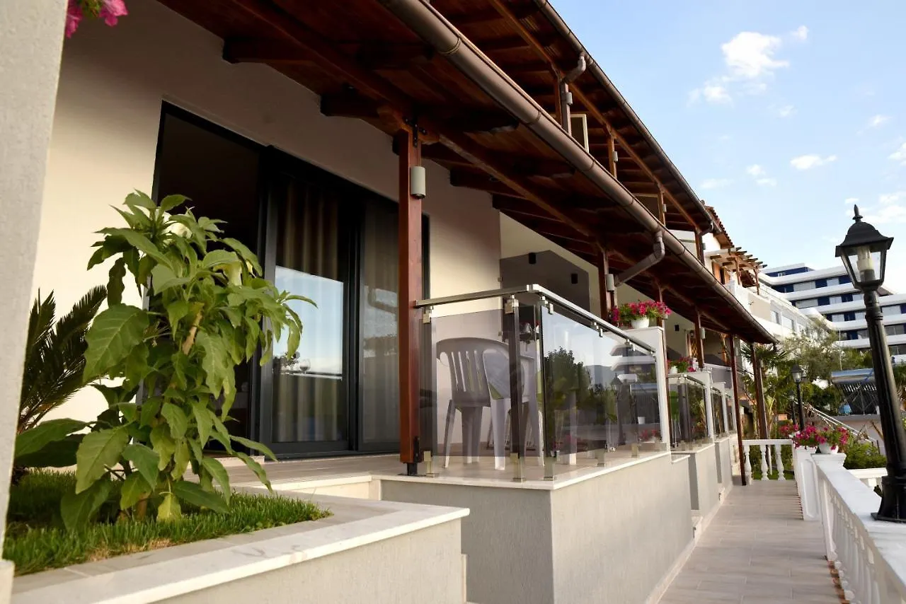 ***  Hotel Ramosaco Radhimë Albania