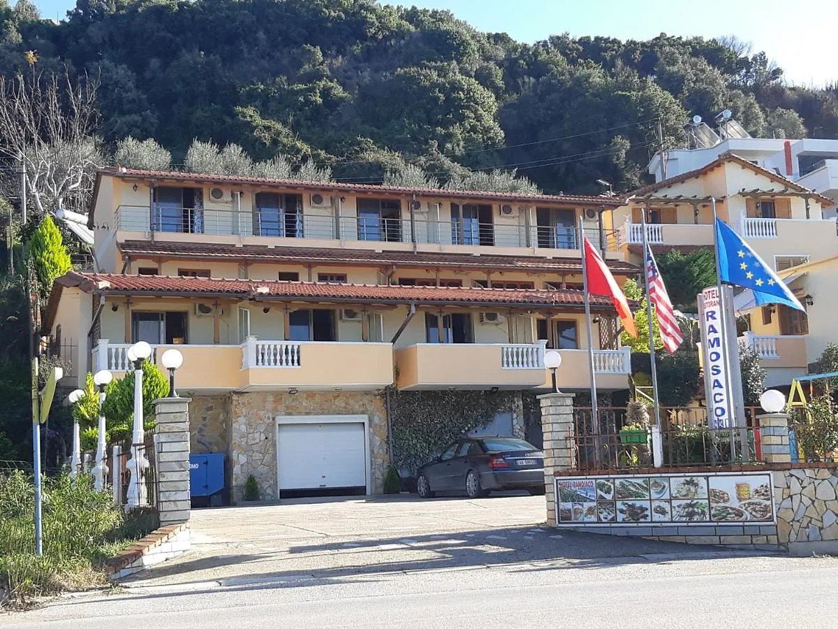 Hotel Ramosaco Radhimë